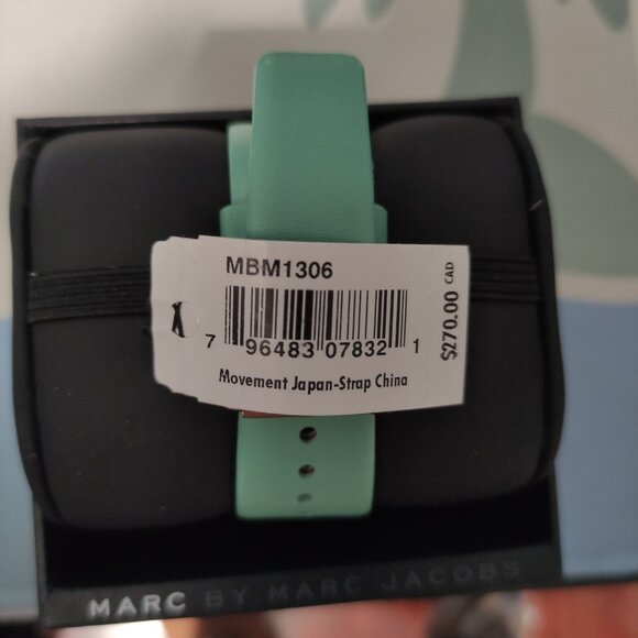 Marc by Marc Jacobs Watch - Picture 3 of 3